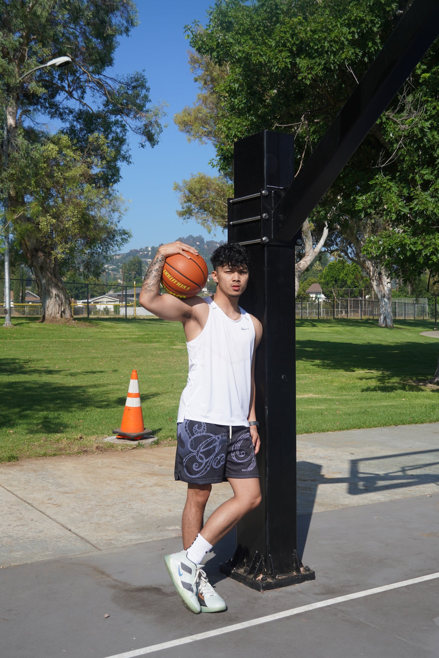 Pinot Paisley Mesh Shorts